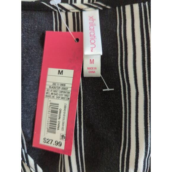 Xhilaration Women's Striped Faux Wrap Ruffle Dress Black White MED NWT Corporate - Picture 9 of 9